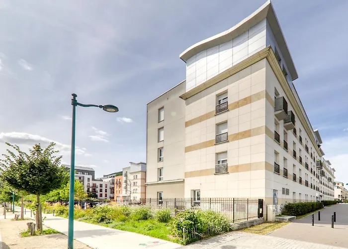 Studio Art - Shopping Center And Train Station 500M - Disneyland Paris 5Min