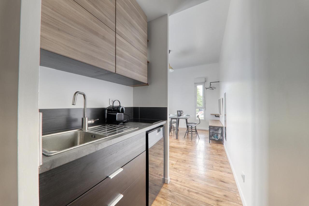 Art - Shopping Center And Train Station 500m - Disneyland Paris 5min Apartment *